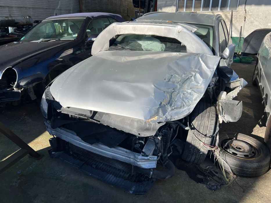 Para peças AUDI A4 Avant (8K5, B8)