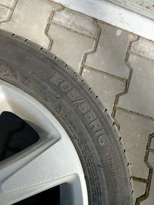 Felgi aluminiowe vw passat 16 cali oryginalne 5 x 112 lato golf