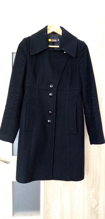 Zimowy płaszczyk damski