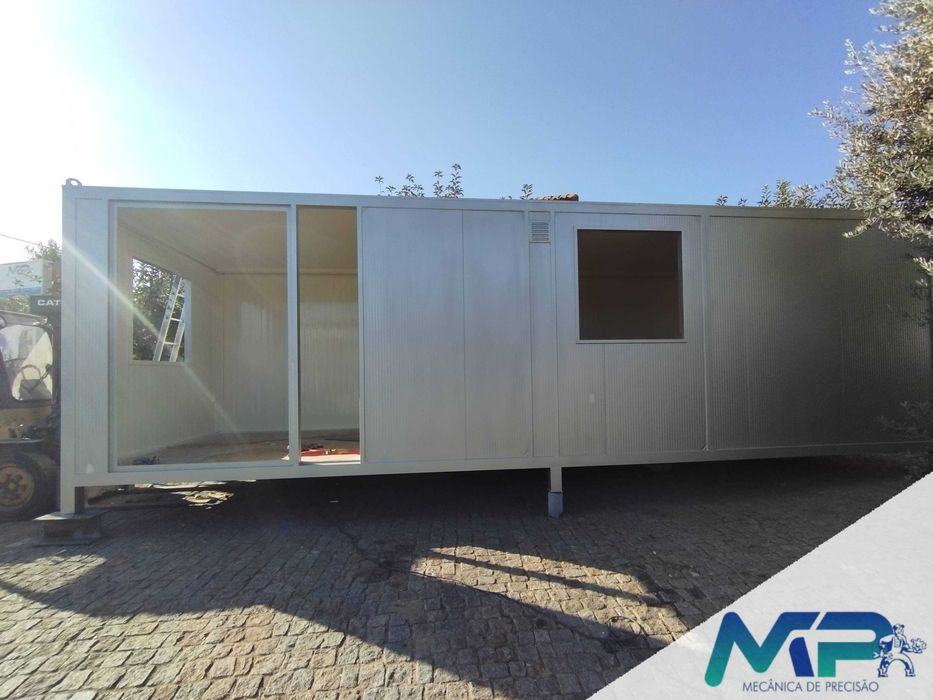 Pré-fabricado T1 com aproximadamente 20m2