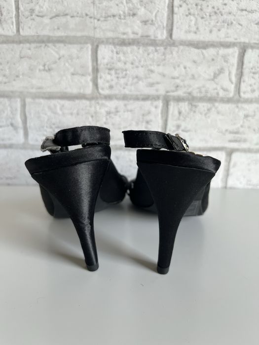 Buty/sandały na obcasie damskie Clarks 38 Nowe !