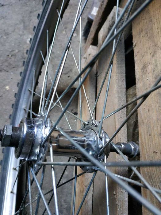 Колеса импортные велосипедные на 26, пара, переднее и заднее.