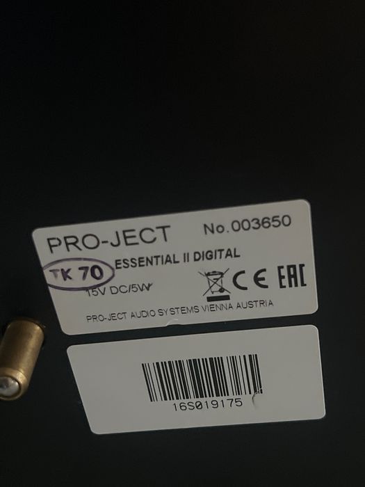 Pro-Ject Essential II Digital - gramofon analogowy