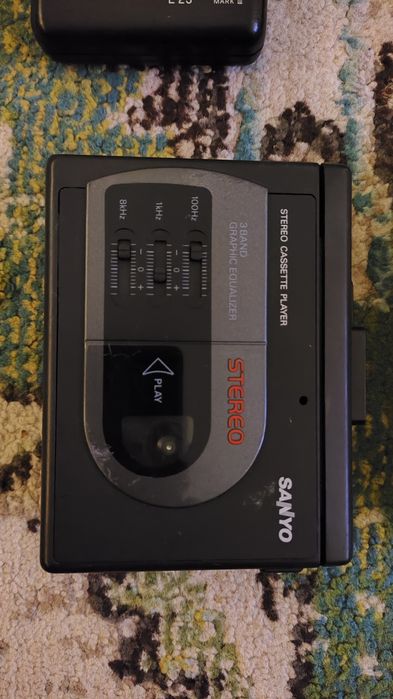 Consolas de mão e walkman