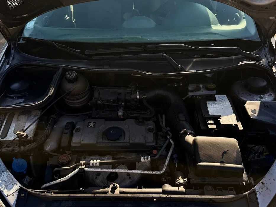 Peugeot 206 1.1 Gasolina | 2003 | 149.000 km | Embraiagem, Pneus Novos