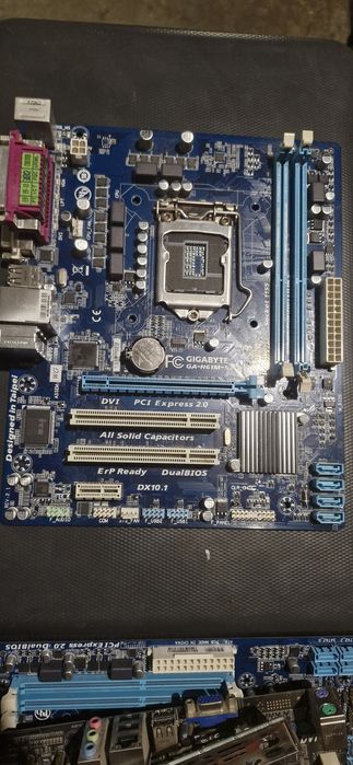 материнка GIGABYTE H61M-S2 PV