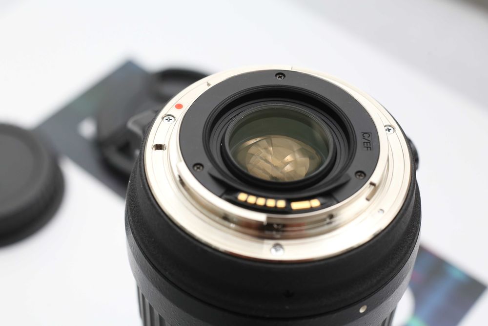 Tokina ATX-Pro 50-135 mm f2.8 для Canon