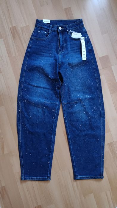 Spodnie baloon jeans z cyrkoniami