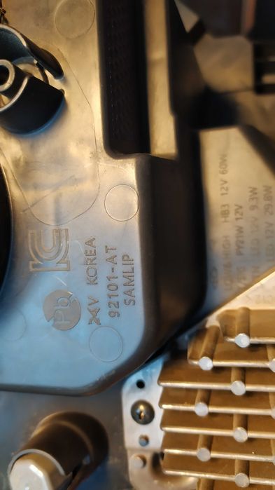 Фара левая передняя KIA niro hybrid