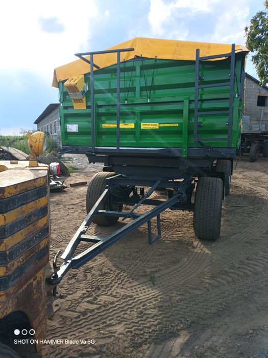 Przyczepa rolnicza hl 8011