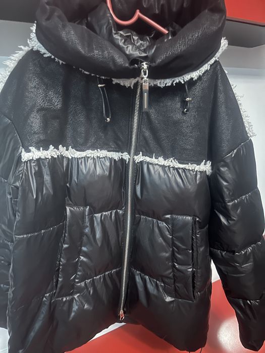 Пуховик . Зимова куртка