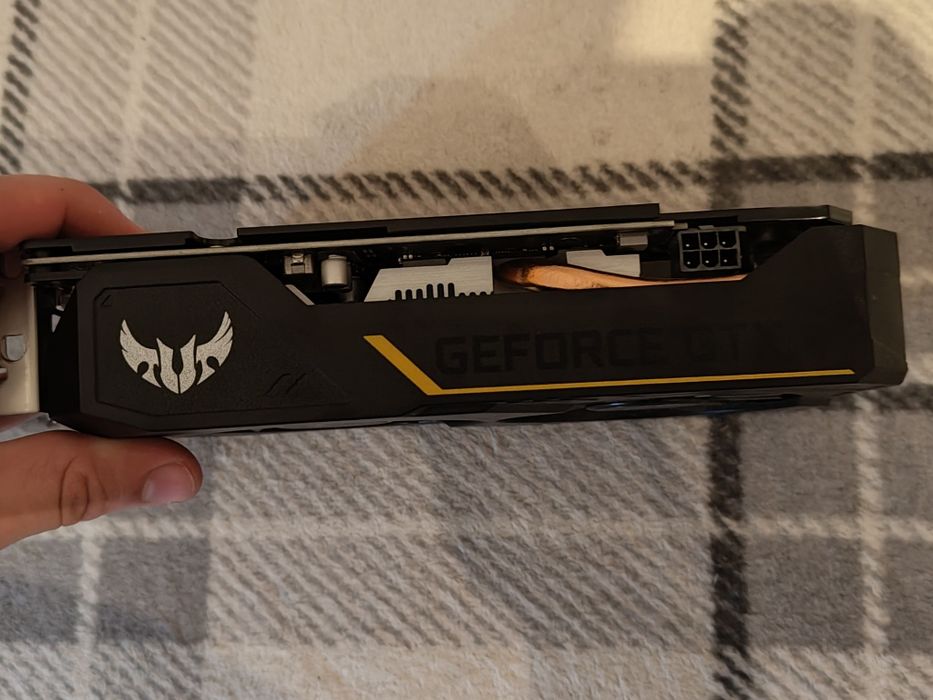 Nvidia GeForce GTX 1650 Asus tuf