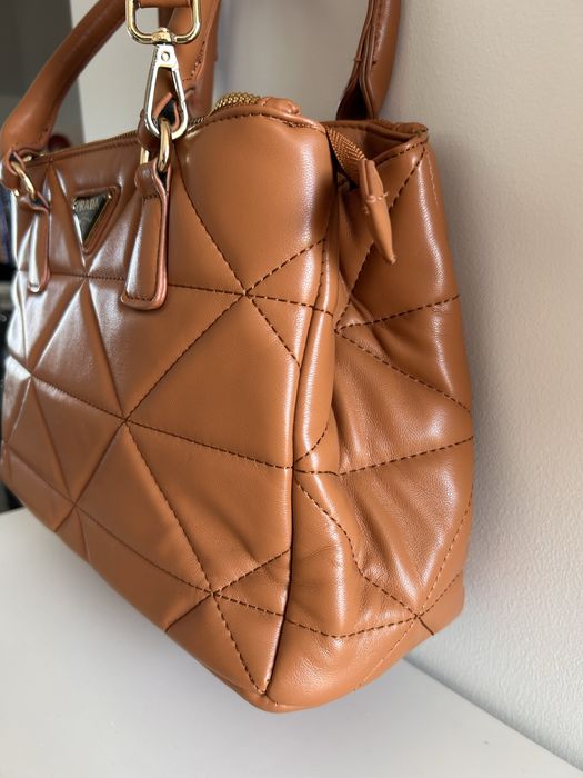 Carteira Prada linda