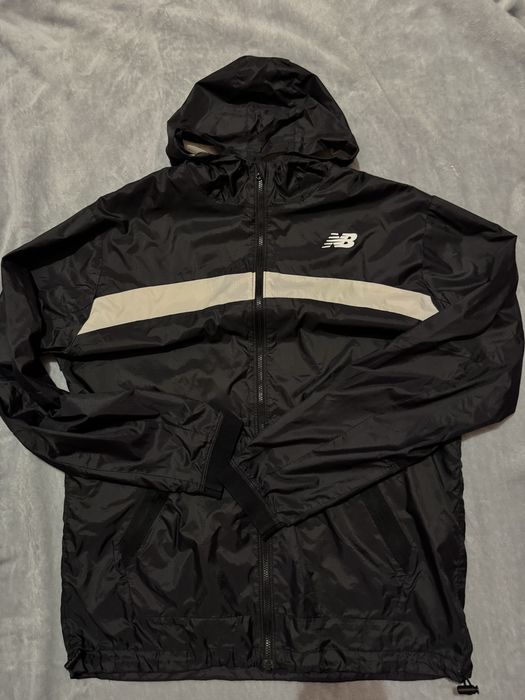 Ветровка New balance