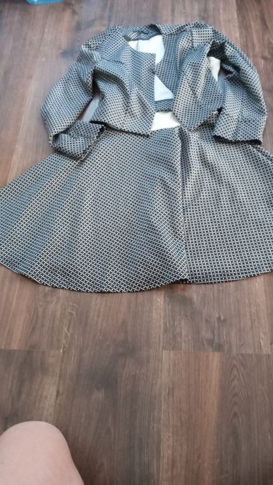 Продам детские вещи.