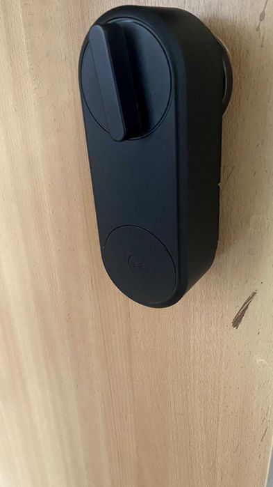 Zamek drzwi Yale - apple homekit , alexa