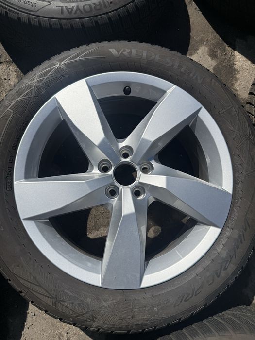 Felgi aluminiowe 5x100 17x6,5j et39 Vw Skoda Seat Audi