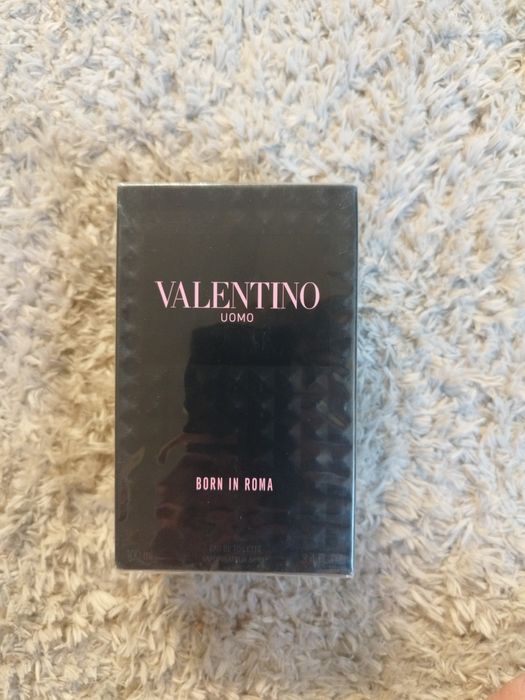 Valentino uomo born in roma