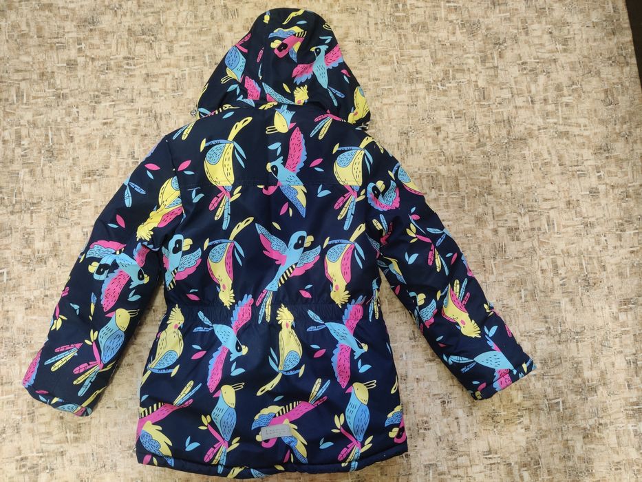 Куртка зимова 140р.