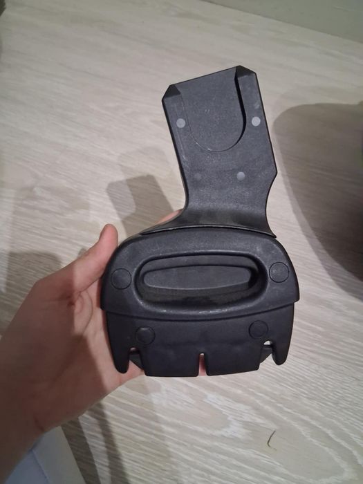 Britax Römer baby-safe  isense + flex base iSENSE