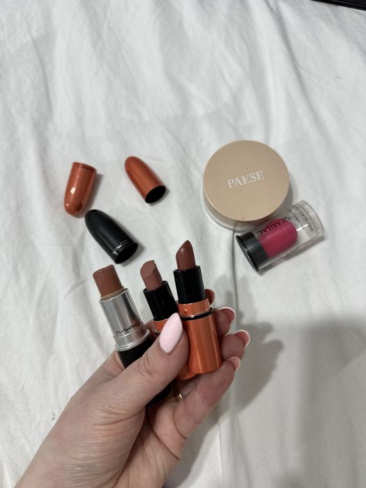 Wielki box zestaw kosmetyków premium huda beauty mac abh fenty