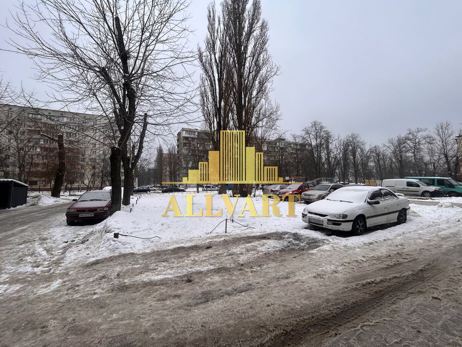 Продаж 2 кім квартири на 1 поверсі під ремонт, Виноградар Вітряні Гори