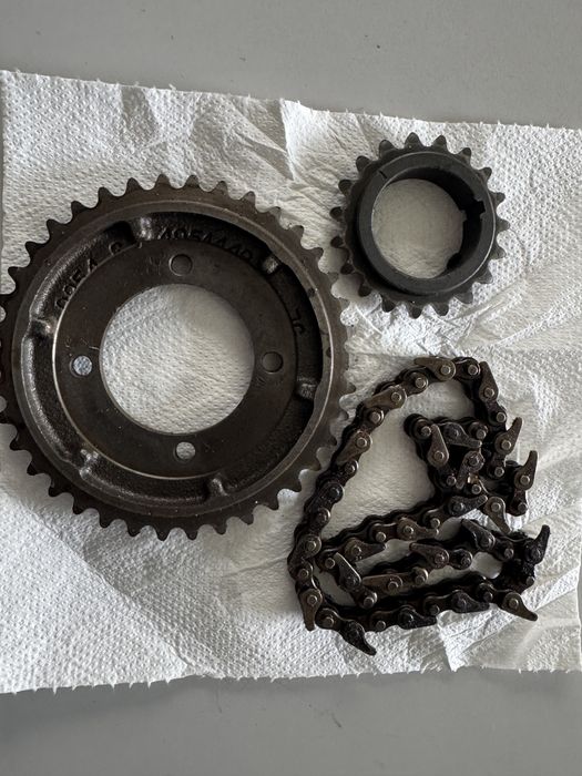 Fiat 126p oryginalny zestaw rozrzadu stary lezak