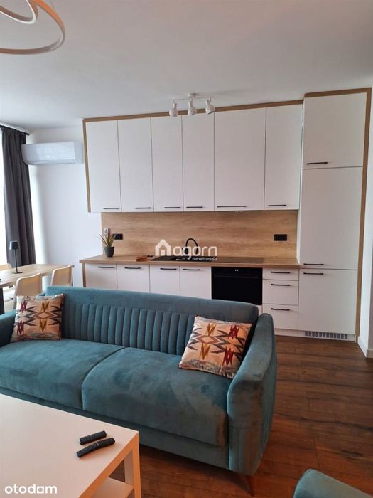 Apartamenty pod Dębowcem. Miejsce postojowe,