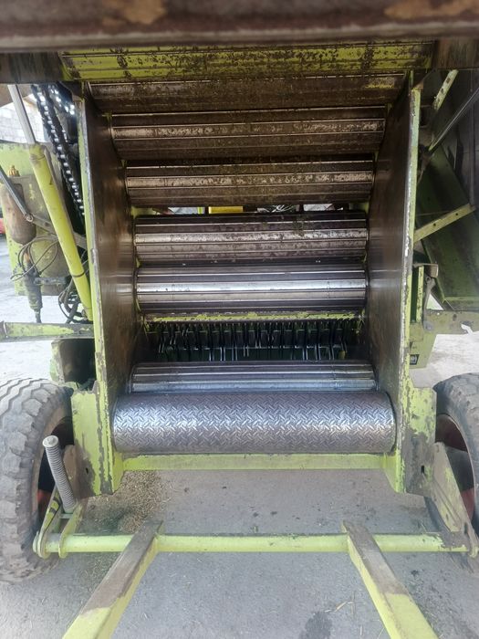 Prasa CLAAS ROLLANT 250 roto cut