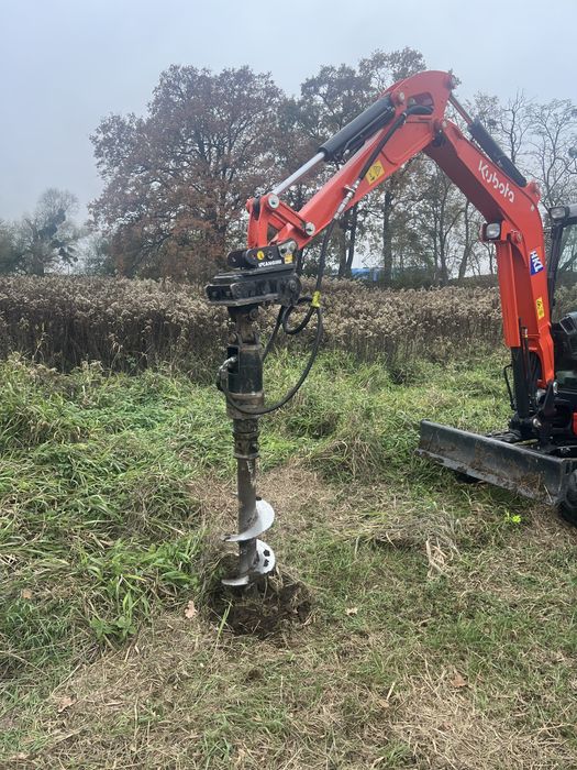 minikoparka wykopy wynajem, wiercenie pod slupki, drenaże fundamenty