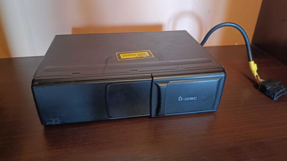 Fabryczna zmieniarka CD 6CD – oryginał