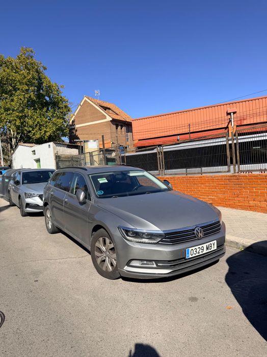 Carro Volkswagen passat — photo 2