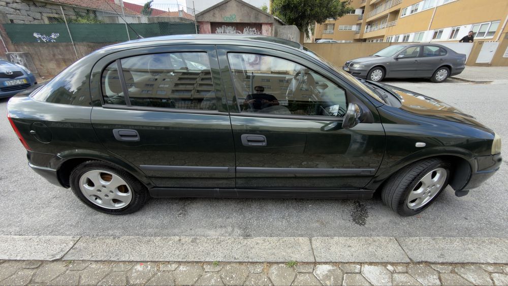 Vendo Astra 1.4 16v 2001