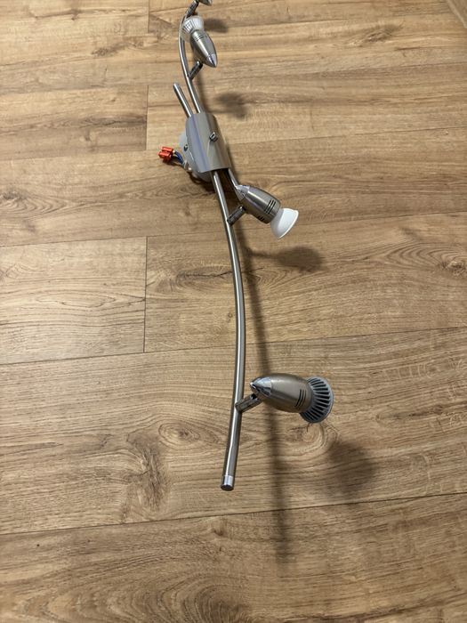 Lampa halogenowa sufitowa