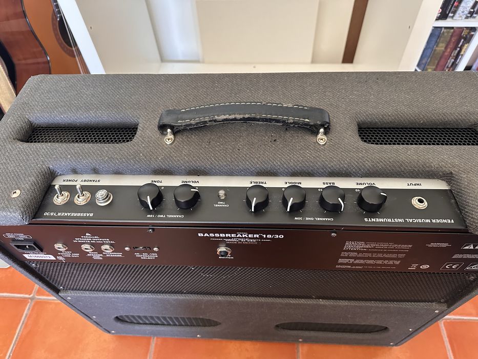 Fender Bassbreaker 18/30