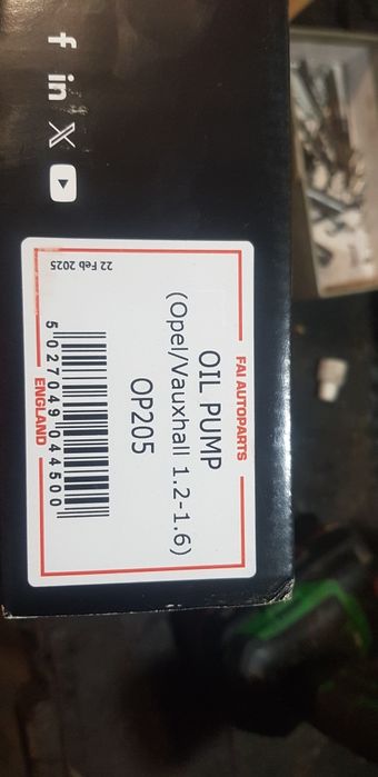 Масло насос , повністю новий