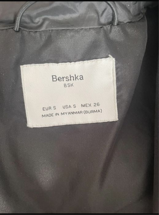 Kurtka damska z kapturem Bershka S
