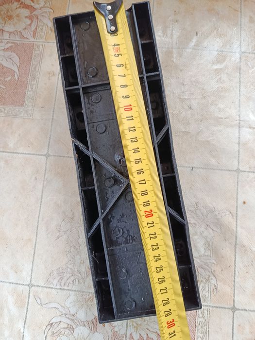 Стусло будівельне