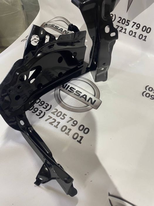 Мазда СХ -5 2017-2023 окуляр кронштейн кріплення фари