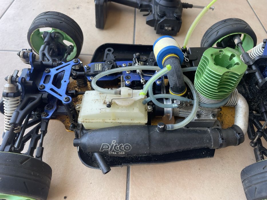 Carro RC 1:8 kyosho inferno MP6 novo