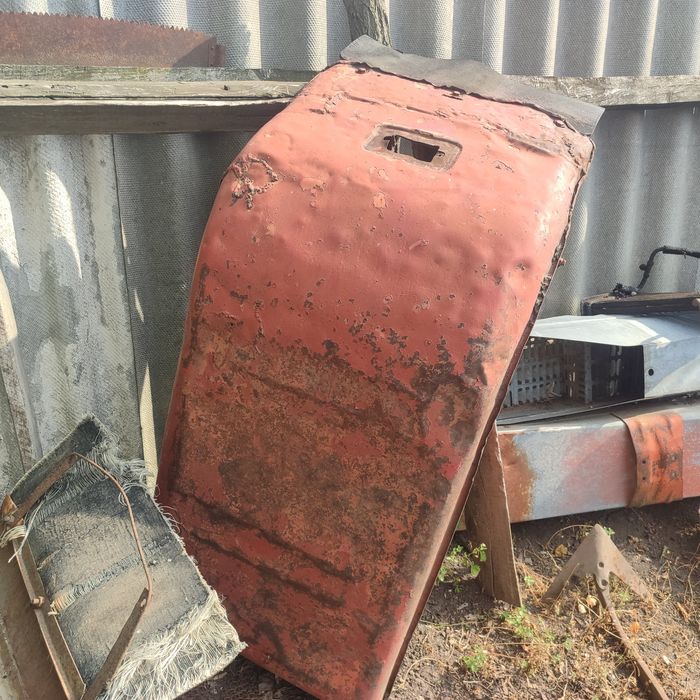 Продам кабіну т-150 задні крила