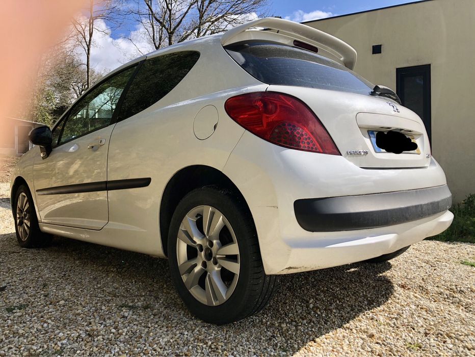 Peugeot 207  1.4hdi