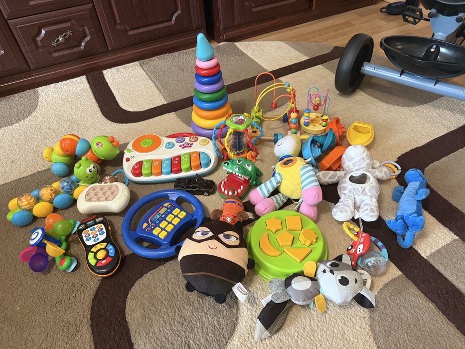 Іграшки музикальні і не тільки