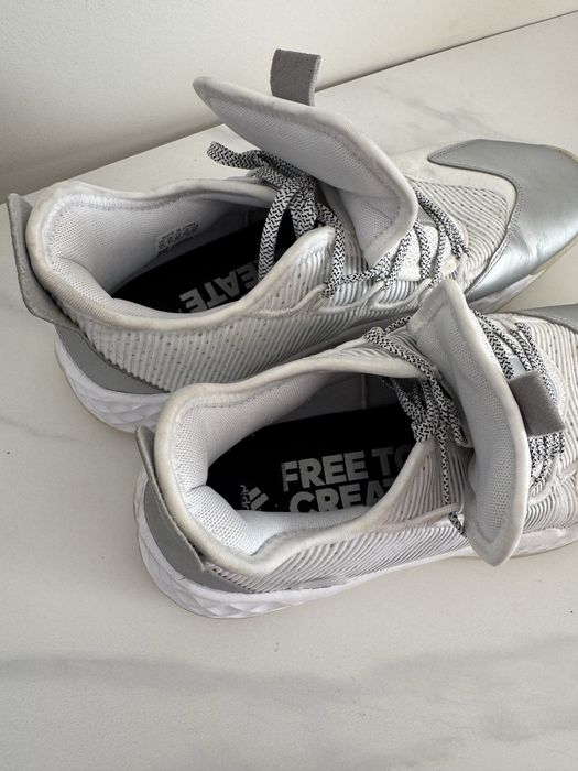 Баскетбольні кросівки adidas  48р