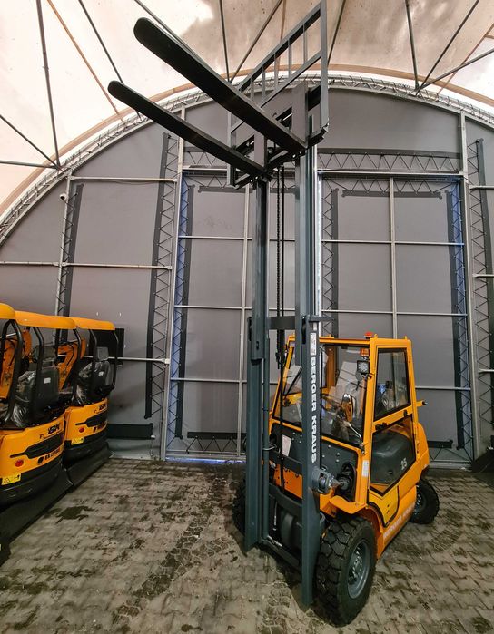 Nowy wózek widłowy FD25 2,5 tony diesel kabina + UDT