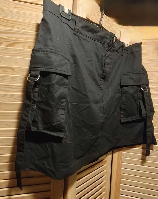 Spódnica czarna kieszenie "bojówki"  3XL