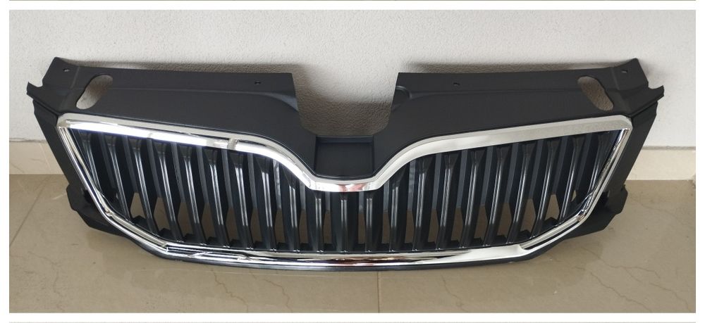 Решітка решотка радіатора А7 Skoda Octavia Шкода Октавія