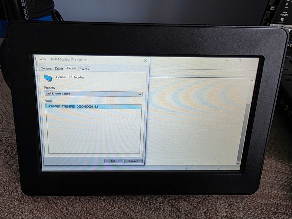 Monitor Fujitsu KD02902 Plug and Play - USB 6132