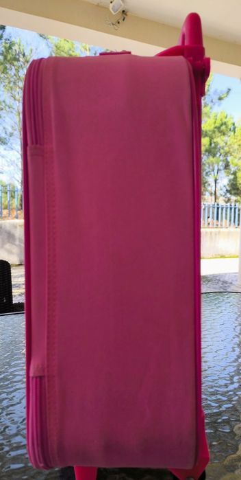 Mala Frozen em muito bom estado