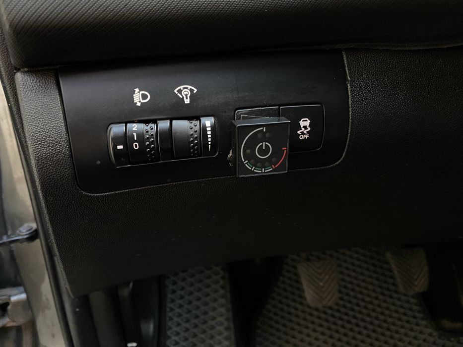 KIA Ceed sw 2012 газ